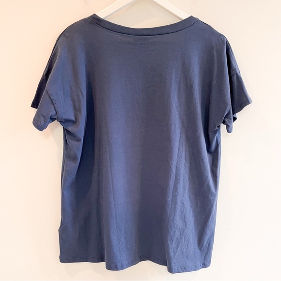 NWT LuLaRoe Lisa Tee Skull Graphic T-Shirt Size Small - Picture 3 of 8